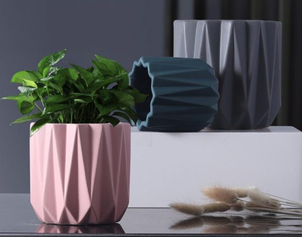 Modern ceramic medium flower pots